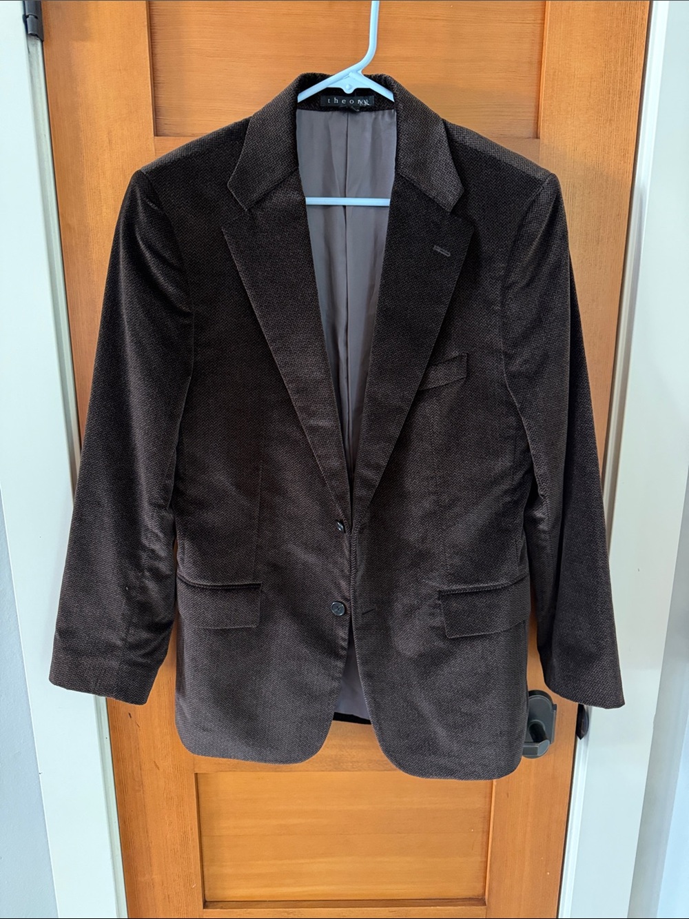 Theory Sharpy Brown Velvet Sport Coat/Blazer. Men’s or Women’s Oversized - 40R